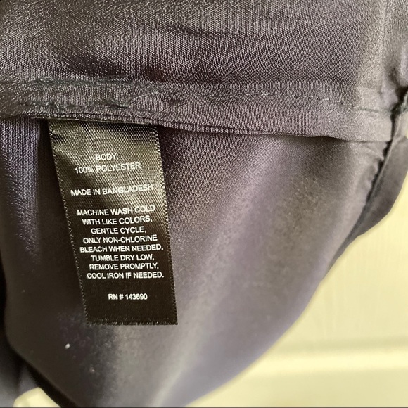 Larry Levine Navy Blue & Gold Embroidered Blouse - Picture 5 of 7